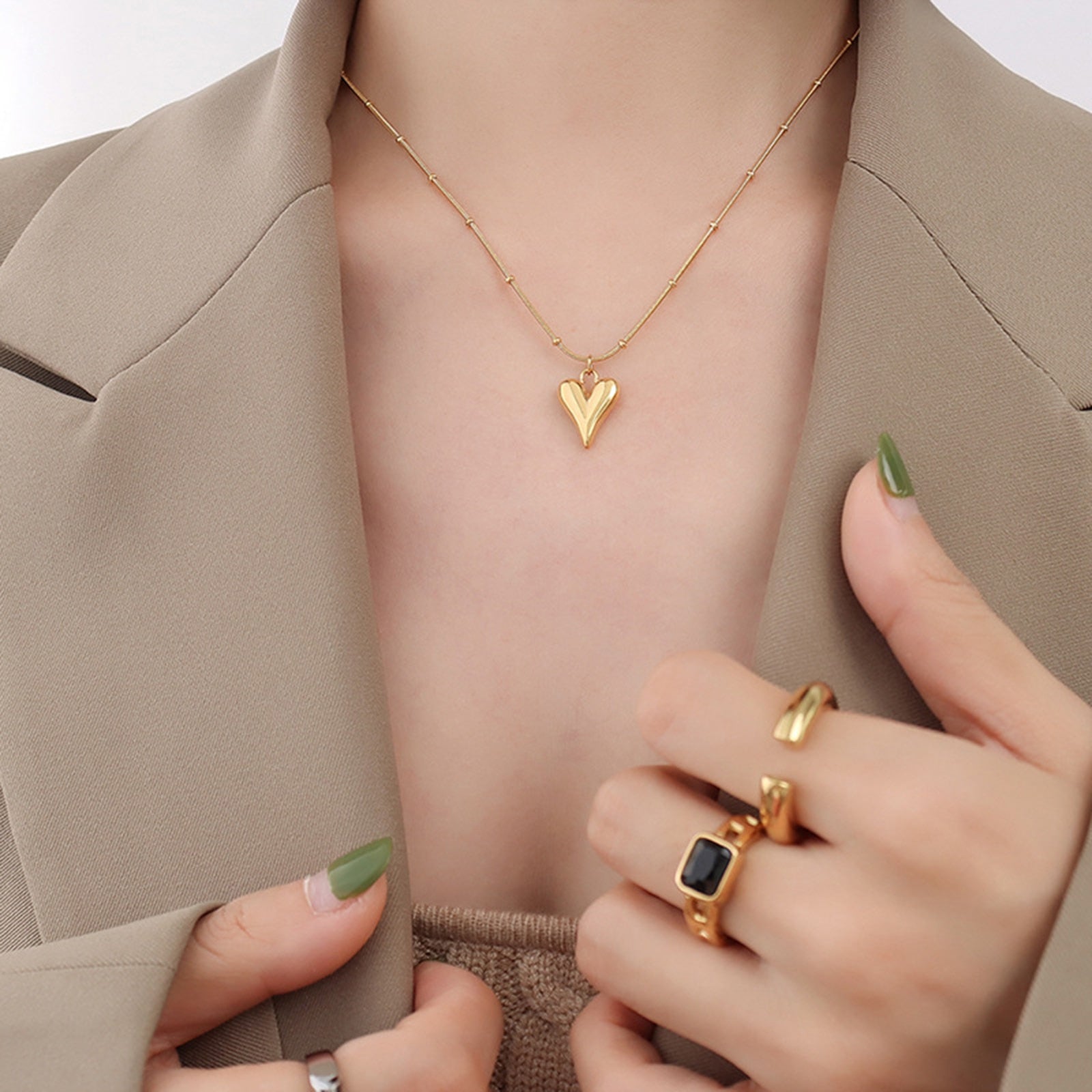 Vnox Chic collar para mujer colgante de corazón tono dorado con cadena , minimalista acero inoxidable